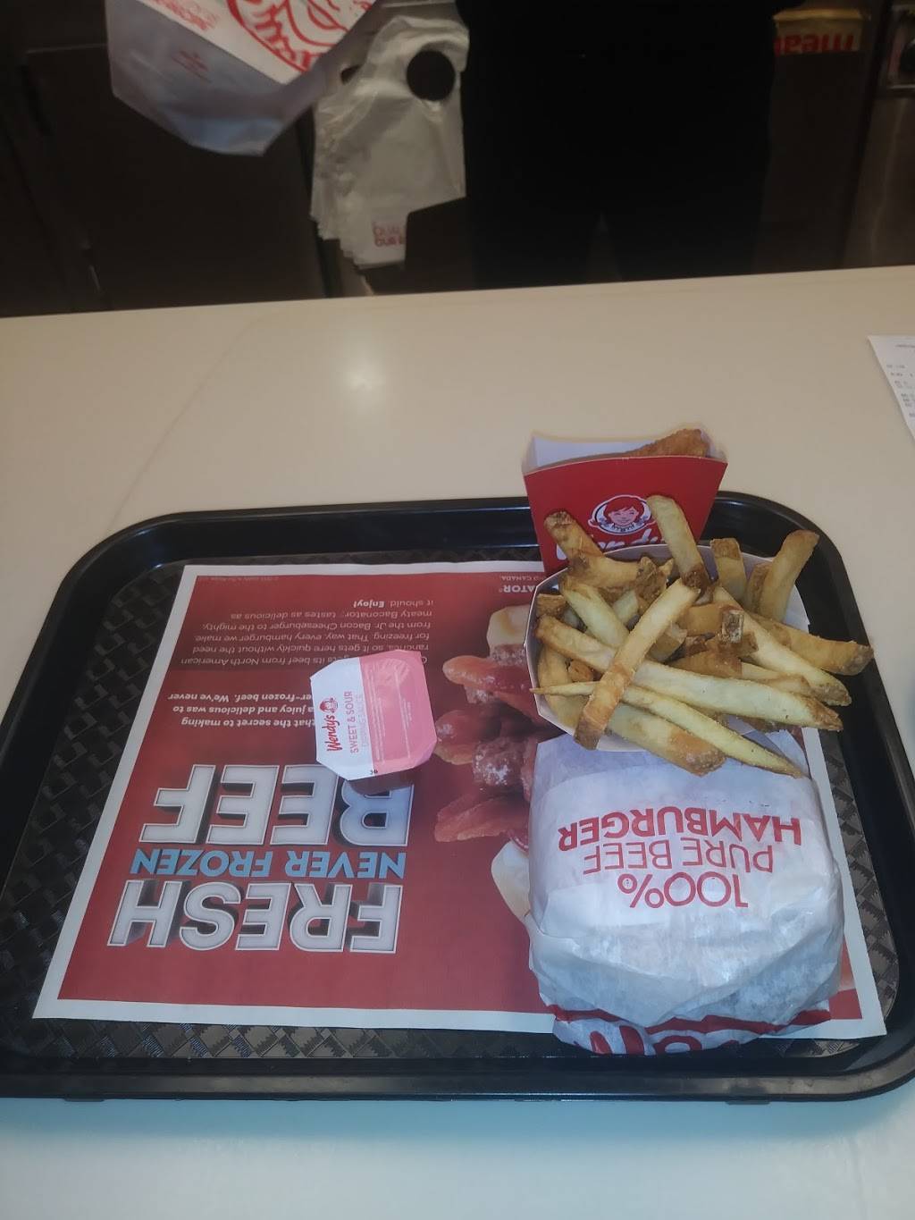 Wendys | restaurant | 2840 East, GA-34, Newnan, GA 30265, USA | 7702520782 OR +1 770-252-0782