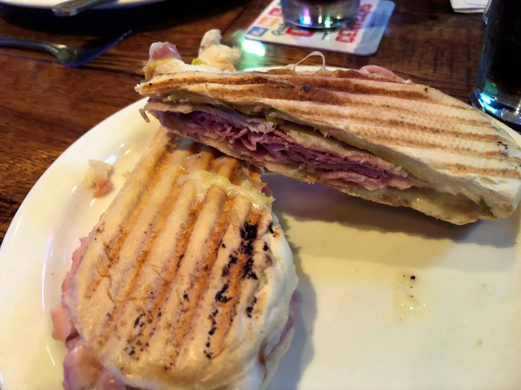 Als Bar and Grille | restaurant | 8321 Magnolia Estates Dr, Cornelius, NC 28031, USA | 7049876582 OR +1 704-987-6582