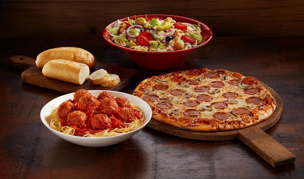 East Side Marios Newmarket | restaurant | 18283 Yonge St, East Gwillimbury, ON L9N 0A2, Canada | 2893191001 OR +1 289-319-1001