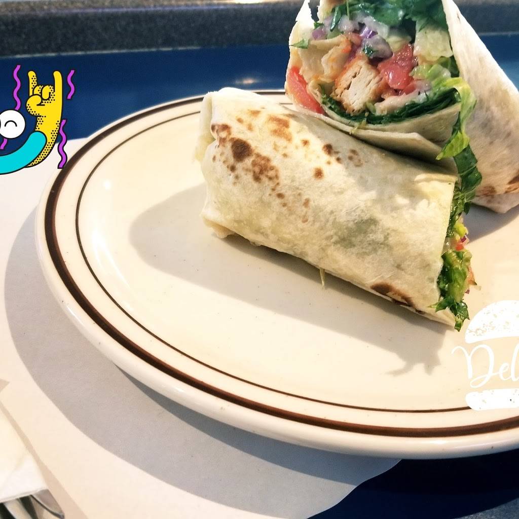 Hanks Restaurant & Drinkery | restaurant | 11 S Main St, Hartford, WI 53027, USA | 2626734265 OR +1 262-673-4265