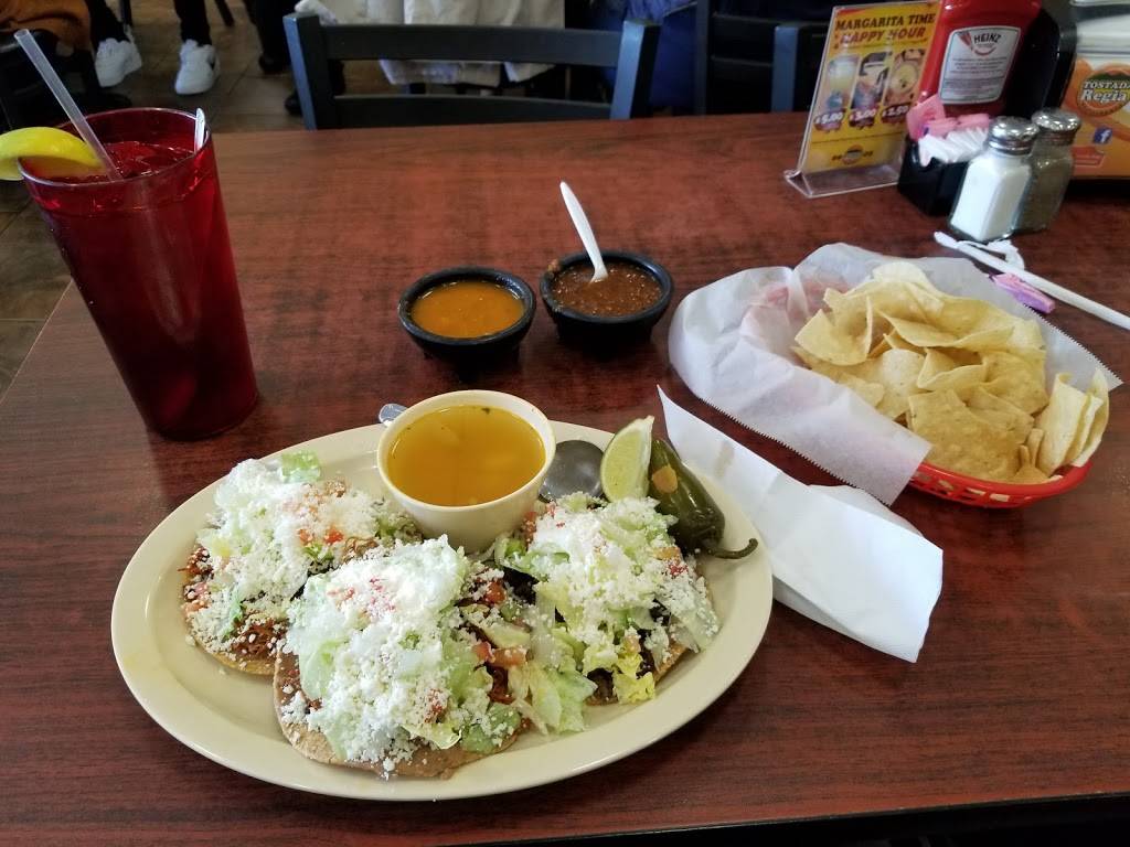 Tostada Regia Long Point | restaurant | 10066 Long Point Rd, Houston, TX 77055, USA | 7136363914 OR +1 713-636-3914