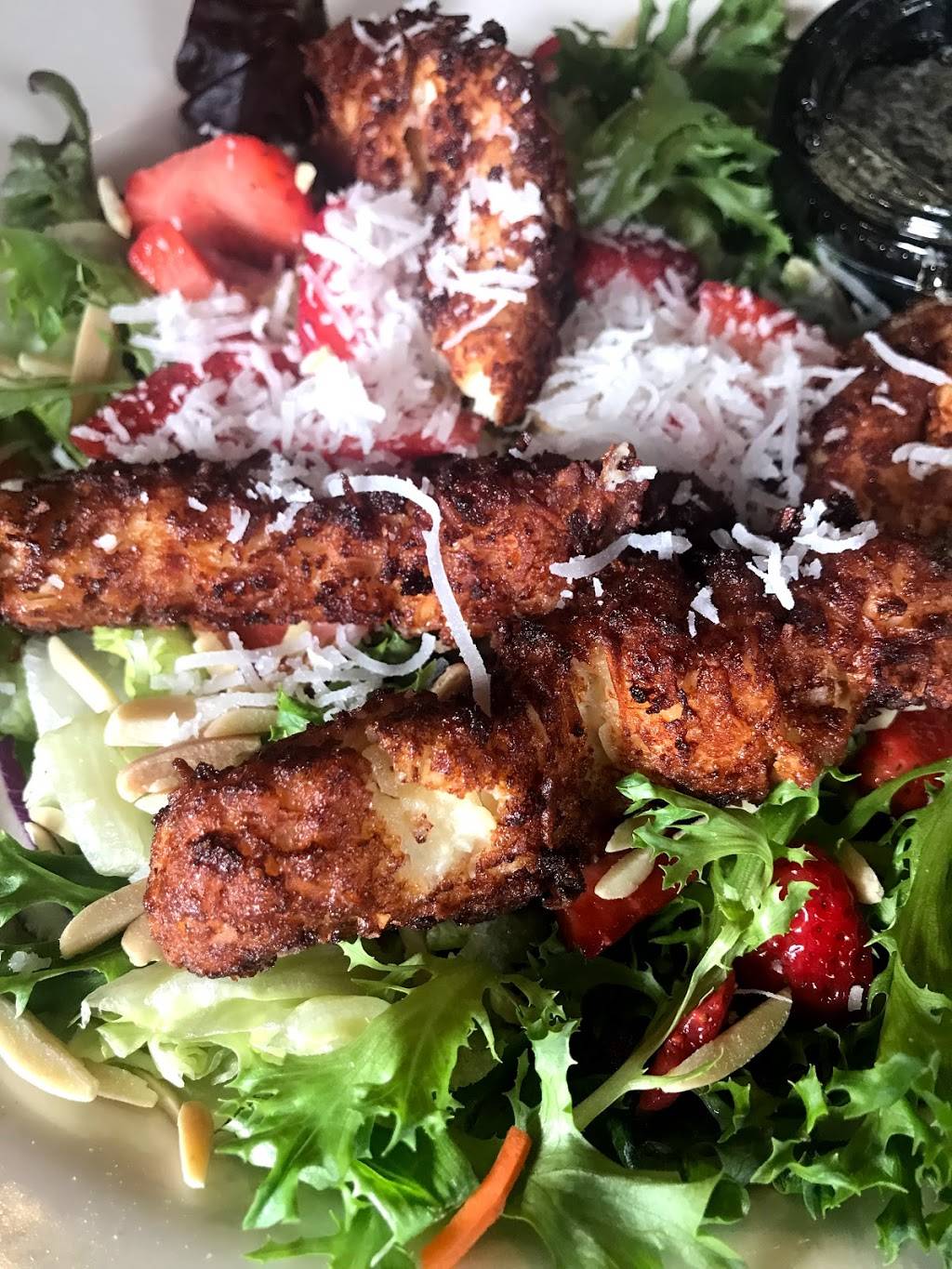 Cafe Magnolia | restaurant | 4700 Gettysburg Rd, Mechanicsburg, PA 17055, USA | 7179019700 OR +1 717-901-9700