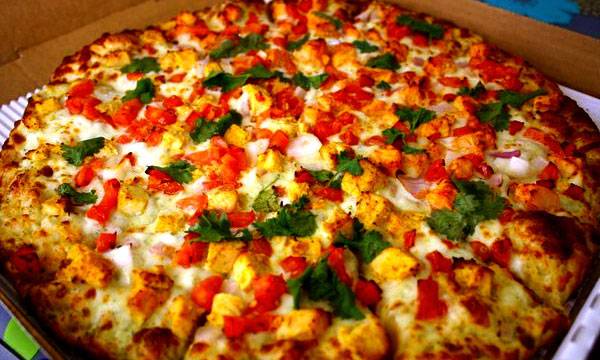 Indian Fusion Pizza | restaurant | 9240 Magnolia Ave, Riverside, CA 92503, USA | 9519778106 OR +1 951-977-8106