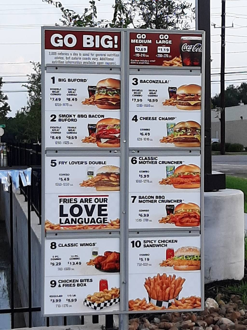 Checkers | restaurant | 2715 Old Max Ct, Pearland, TX 77581, USA | 8322435841 OR +1 832-243-5841