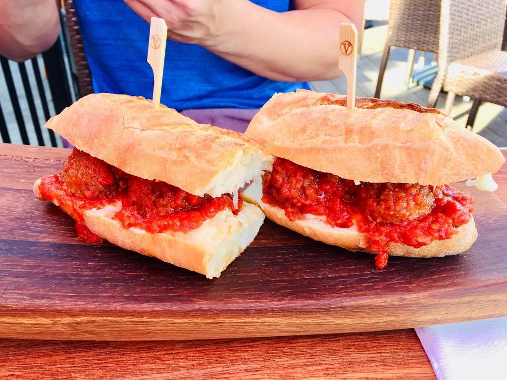 Vigiluccis Gourmet Market and Catering | meal takeaway | 2943 State St #102, Carlsbad, CA 92008, USA | 7607200188 OR +1 760-720-0188