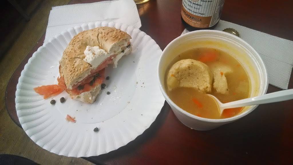 Protzels Delicatessen | meal takeaway | 7608 Wydown Blvd, St. Louis, MO 63105, USA | 3147214445 OR +1 314-721-4445