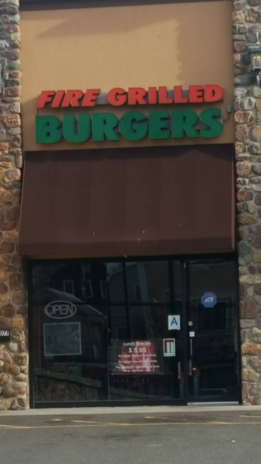 Fire Grilled Burgers | restaurant | 1077 Bay St Ste 1, Staten Island, NY 10305, USA | 7188161740 OR +1 718-816-1740