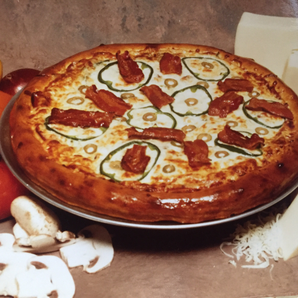 Papageorgiopizza | restaurant | 317 Rue Papineau, Montebello, QC J0V 1L0, Canada | 8194279999 OR +1 819-427-9999