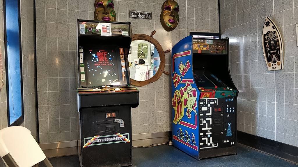 Harbour Point Shrimp House | restaurant | 13931 S Torrence Ave, Burnham, IL 60633, USA | 7088689240 OR +1 708-868-9240