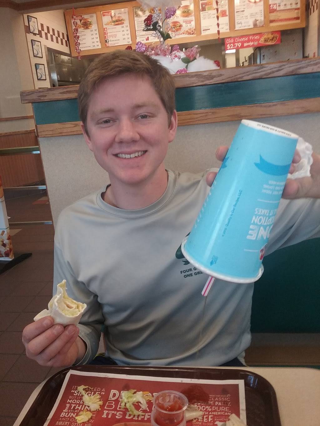 Wendys | restaurant | 5A Northridge Dr, North Windham, CT 06256, USA | 8604569839 OR +1 860-456-9839