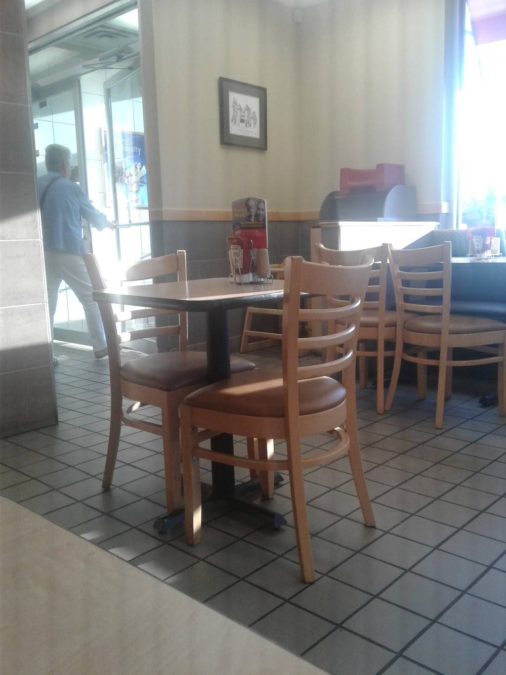 Dairy Queen Grill & Chill | restaurant | 318 Center St, Wheelersburg, OH 45694, USA | 7405741911 OR +1 740-574-1911