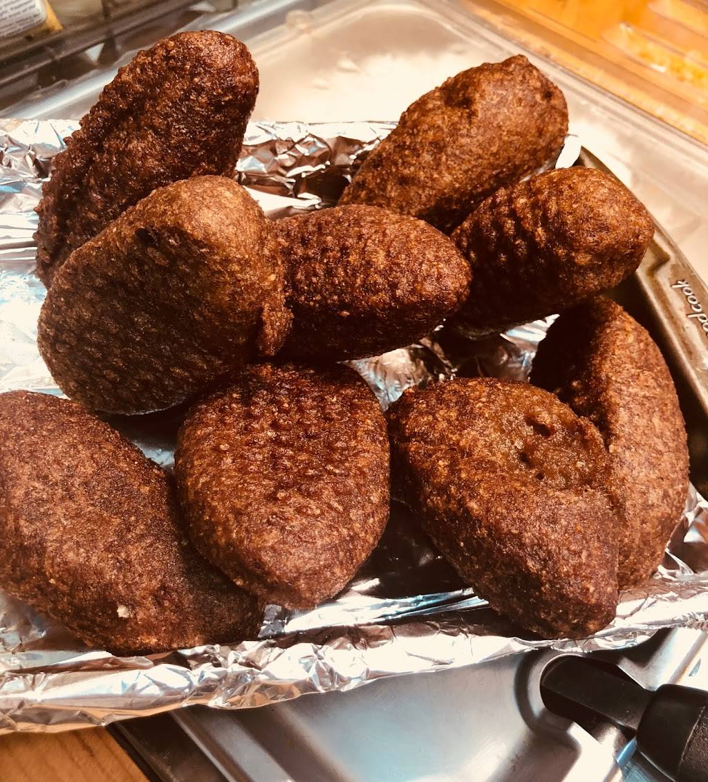 D Karina Deli Grocery Store | meal delivery | 341 S 11th St, Reading, PA 19602, USA | 6103726726 OR +1 610-372-6726