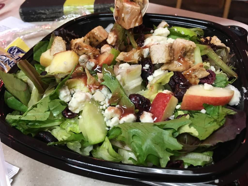 Wendys | restaurant | 140 S Samish Way, Bellingham, WA 98225, USA | 3607520055 OR +1 360-752-0055