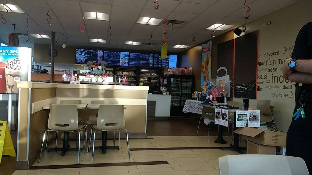 Dunkin Donuts | cafe | 522 Ogden Ave, Downers Grove, IL 60515, USA | 6308521553 OR +1 630-852-1553
