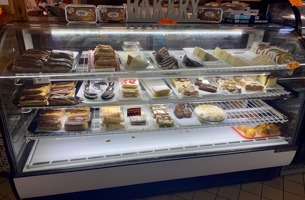 Crossroads Store | restaurant | 4916 Plank Rd, North Garden, VA 22959, USA | 4342963626 OR +1 434-296-3626