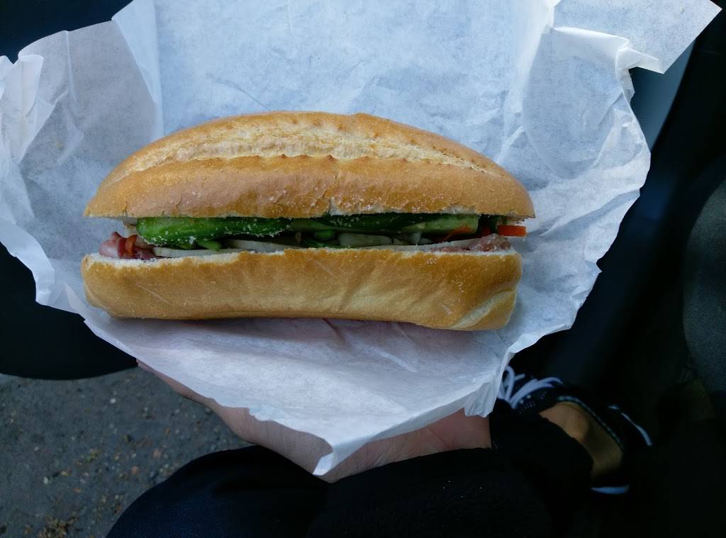 Bánh Mì Ba Lẹ Vietnamese Sandwich Deli | meal takeaway | 10174 San Pablo Ave, El Cerrito, CA 94530, USA | 5105288882 OR +1 510-528-8882