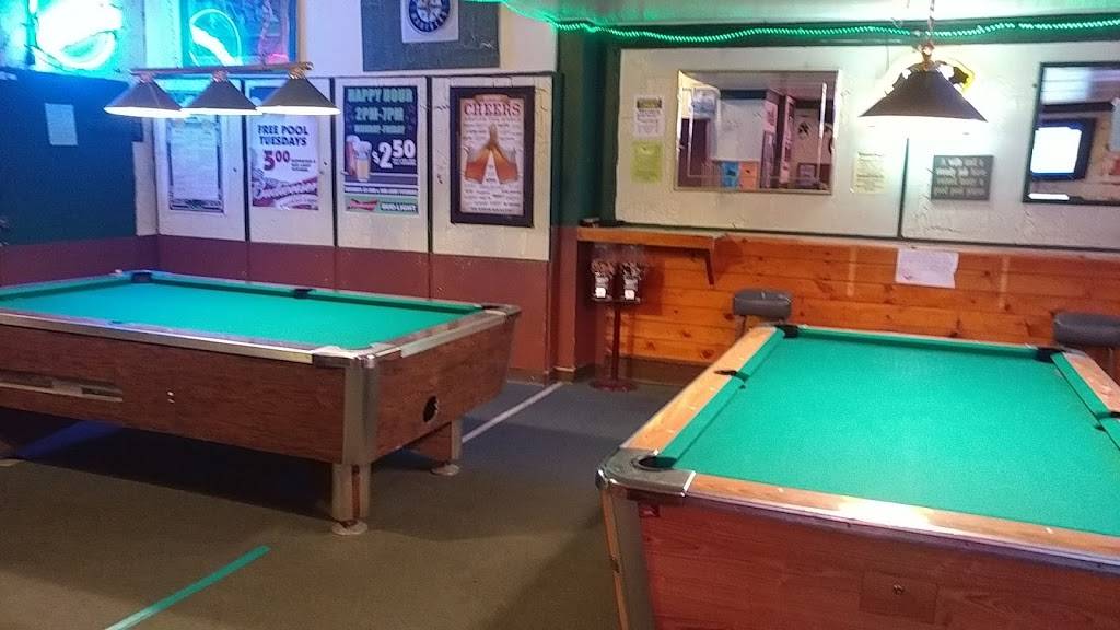 Krosswalk Pub | restaurant | 322 N Olympic Ave, Arlington, WA 98223, USA | 3604037333 OR +1 360-403-7333