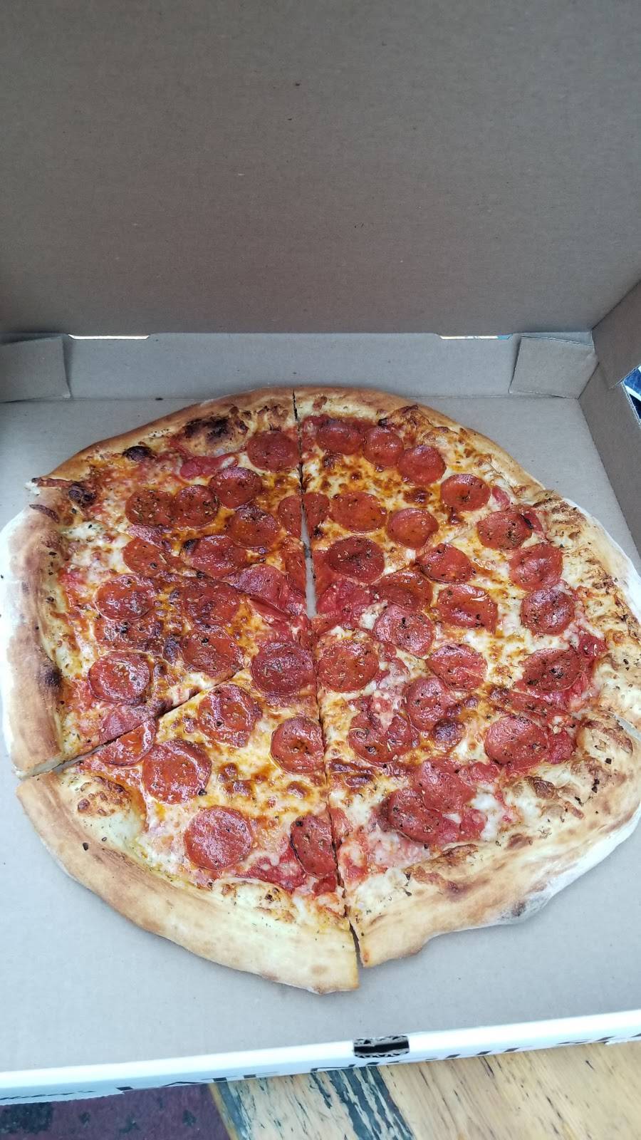 Mikeys Late Night Slice | restaurant | 1030 N High St, Columbus, OH 43201, USA | 6147373488 OR +1 614-737-3488