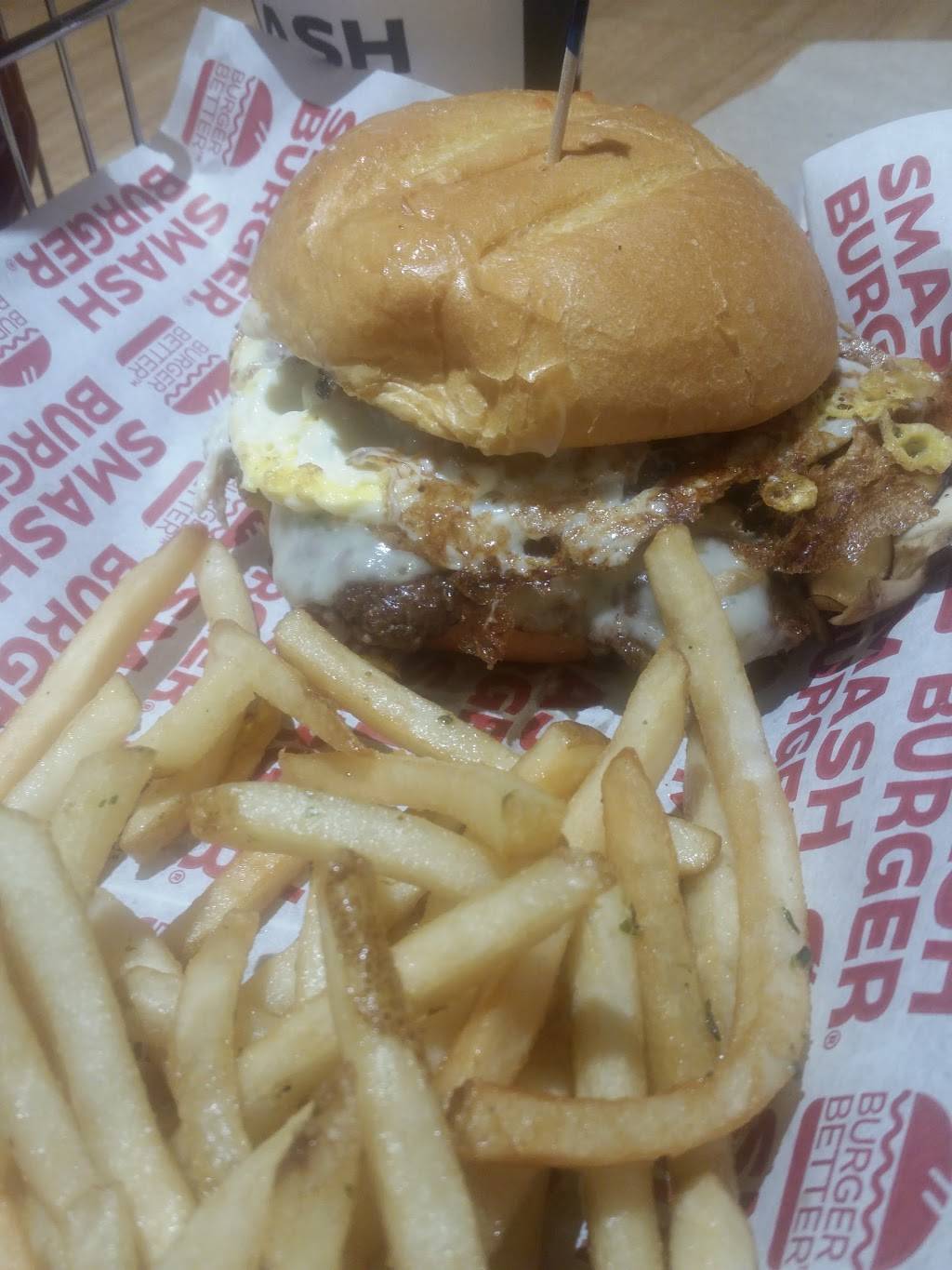 Smashburger | restaurant | 46 Marion Ave, Saratoga Springs, NY 12866, USA | 5188711801 OR +1 518-871-1801