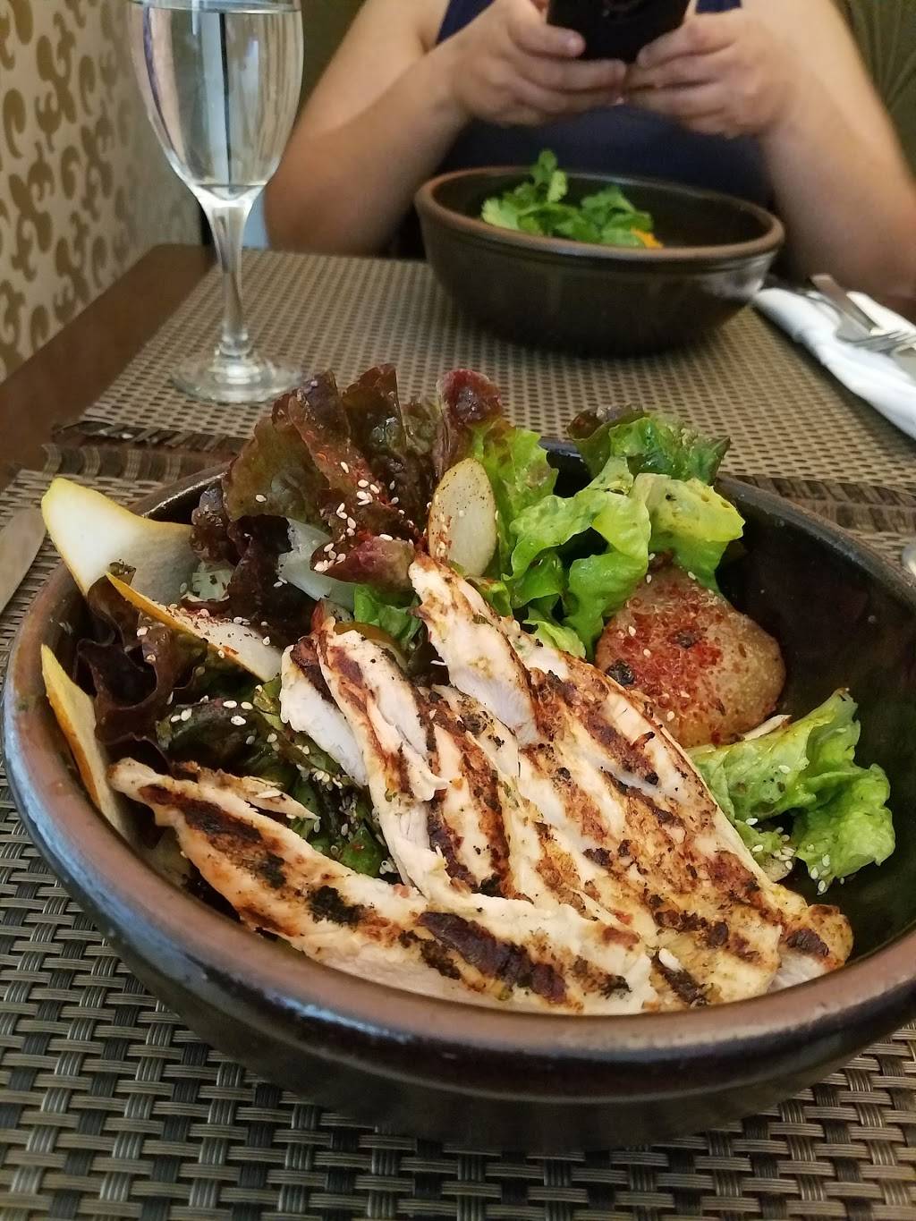 Green Street Tavern | restaurant | 69 W Green St, Pasadena, CA 91105, USA | 6262299961 OR +1 626-229-9961