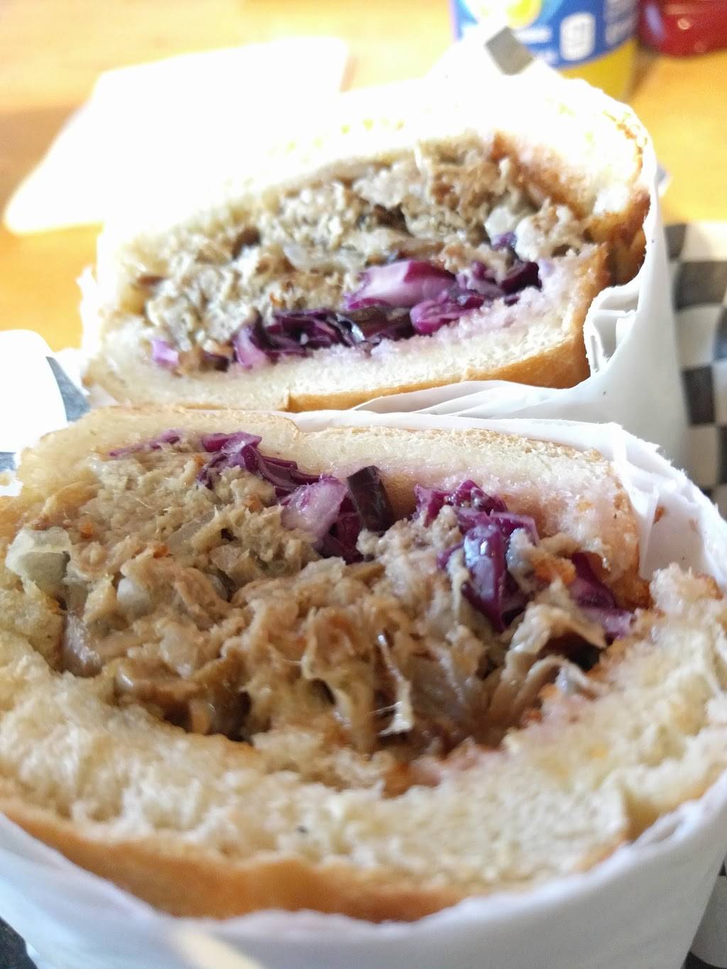 Toast Deli | restaurant | 950 King Dr Ste 125, Daly City, CA 94015, USA | 6508788855 OR +1 650-878-8855