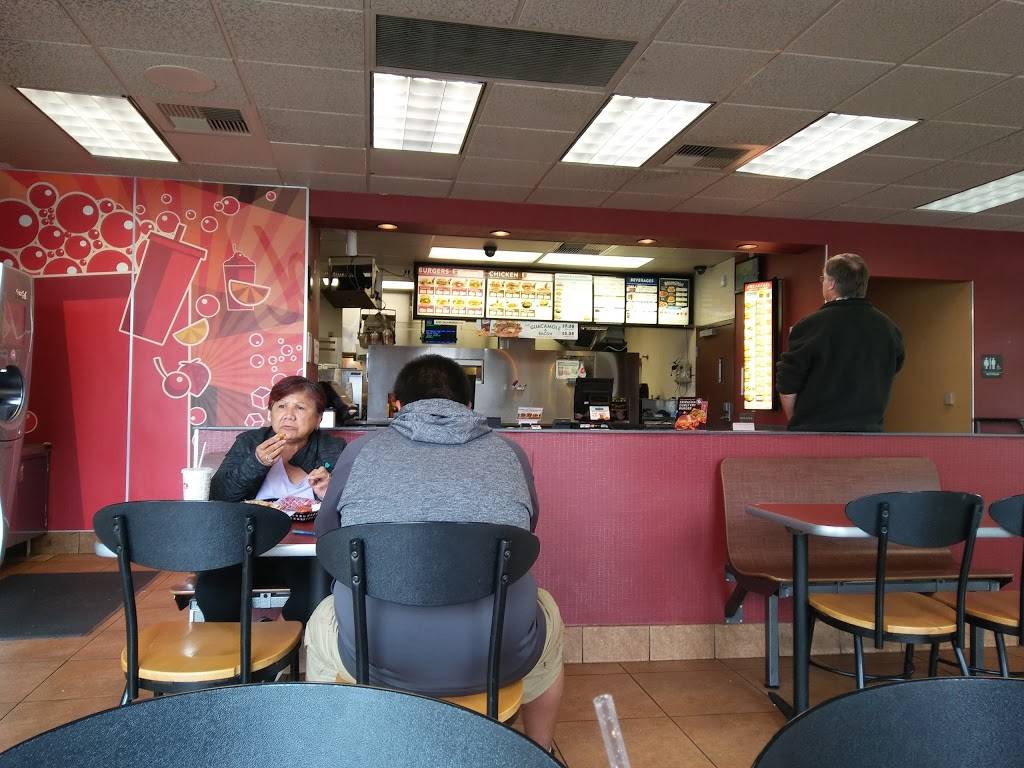 Jack in the Box | restaurant | 18525 Vía Princessa, Santa Clarita, CA 91387, USA | 6612510017 OR +1 661-251-0017