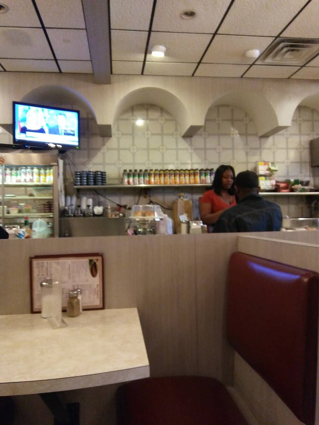 Aquarius Restaurant | restaurant | 6928 Market St, Upper Darby, PA 19082, USA | 6103524237 OR +1 610-352-4237