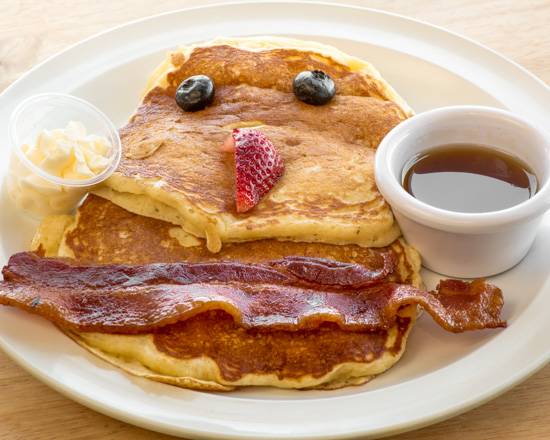 Courageous Bakery & Cafe | cafe | 108 W Park Ave, Elmhurst, IL 60126, USA | 6308342253 OR +1 630-834-2253