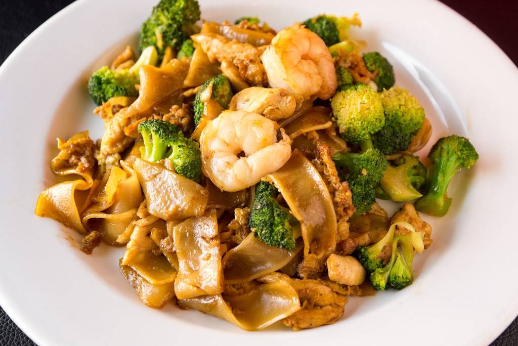 Emporium Thai | restaurant | 1275 Westwood Blvd, Los Angeles, CA 90024, USA | 3104782838 OR +1 310-478-2838