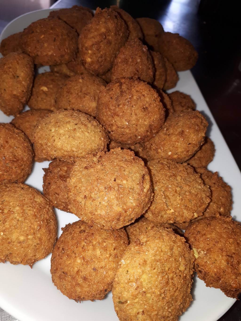 Mahdia Shawarma | restaurant | 50 Rolling Hills Dr Unit 8, Orangeville, ON L9W 6T6, Canada | 5198063336 OR +1 519-806-3336