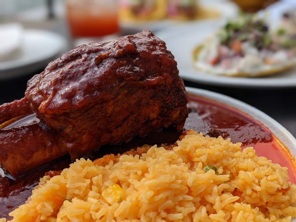 Palomas Bk | restaurant | 1 Knickerbocker Ave, Brooklyn, NY 11237, USA | 7185763022 OR +1 718-576-3022