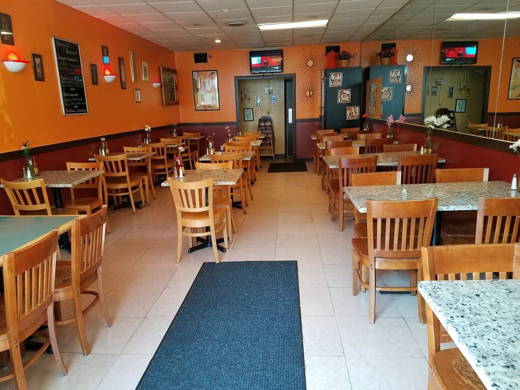 Pupuseria y Restaurant el Cuscatleco | restaurant | 29 Garrett Rd, Upper Darby, PA 19082, USA | 4844613156 OR +1 484-461-3156