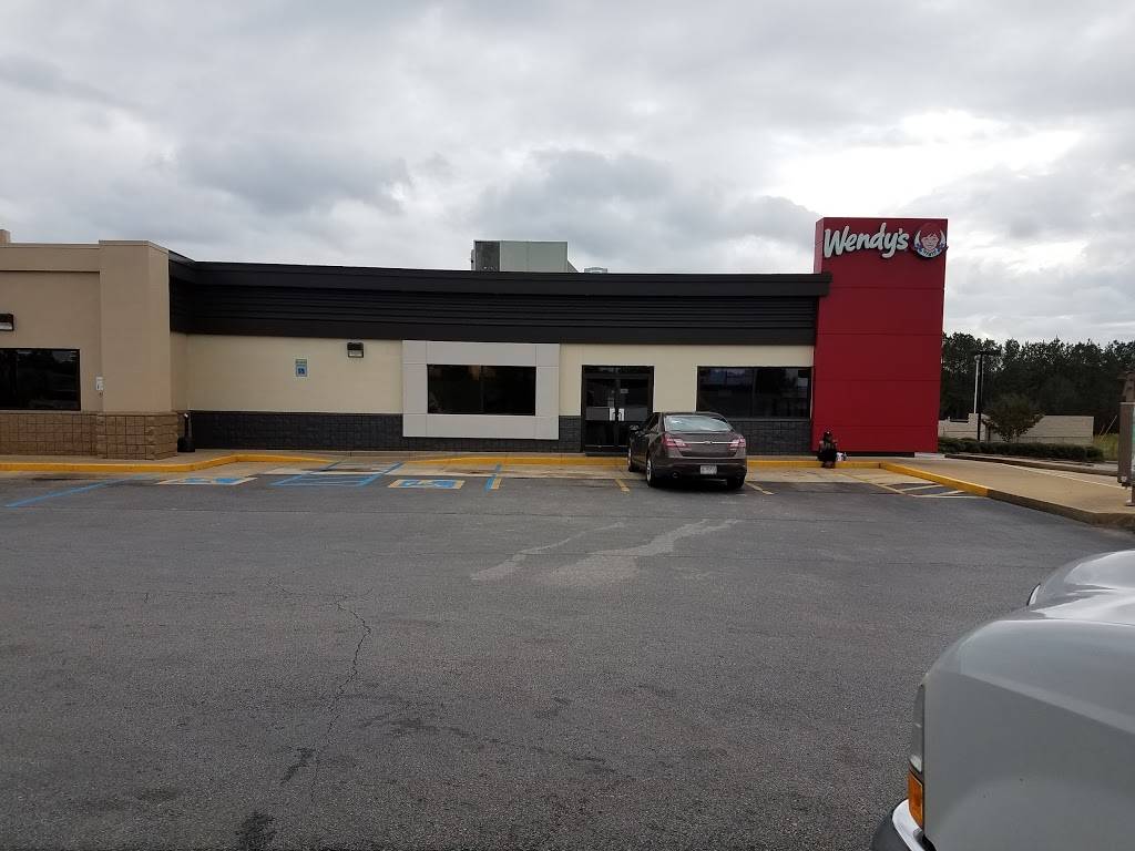 Wendys | restaurant | 3201 Buttermilk Rd, Cottondale, AL 35453, USA | 2055629458 OR +1 205-562-9458