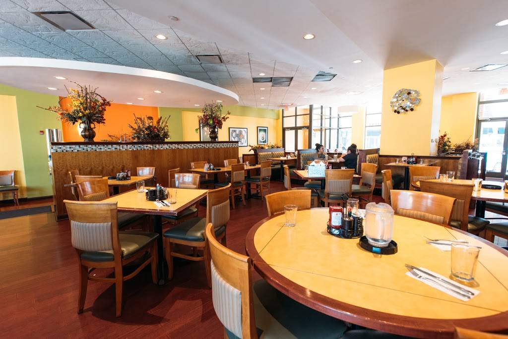 Eggsperience Breakfast & Lunch - Park Ridge | bakery | 90 N Northwest Hwy, Park Ridge, IL 60068, USA | 8479393976 OR +1 847-939-3976