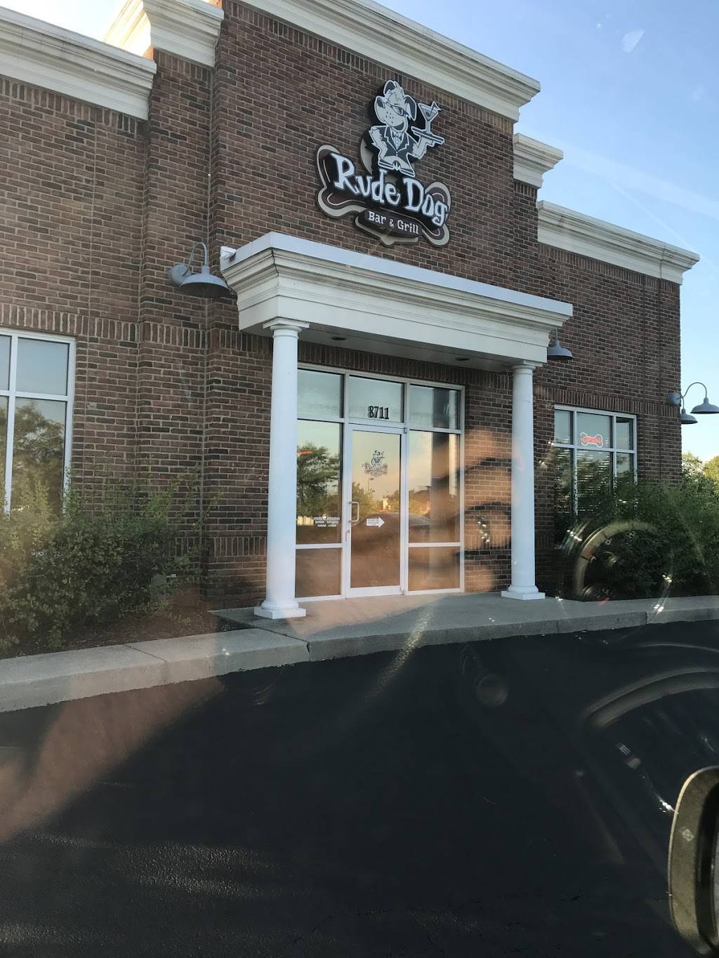 Rude Dog Bar & Grill Polaris | restaurant | 8711 Sancus Blvd, Columbus, OH 43240, USA | 6148477364 OR +1 614-847-7364