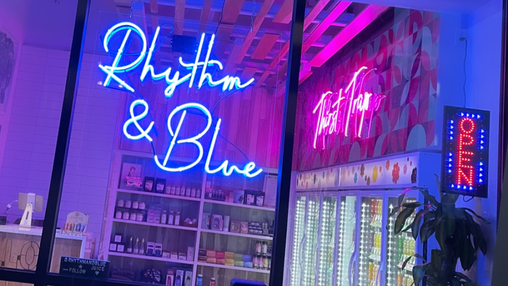 Rhythm + Blue Juice Company Corktown | restaurant | 1400 W Elizabeth St Suite 110, Detroit, MI 48216, USA | 3134422402 OR +1 313-442-2402