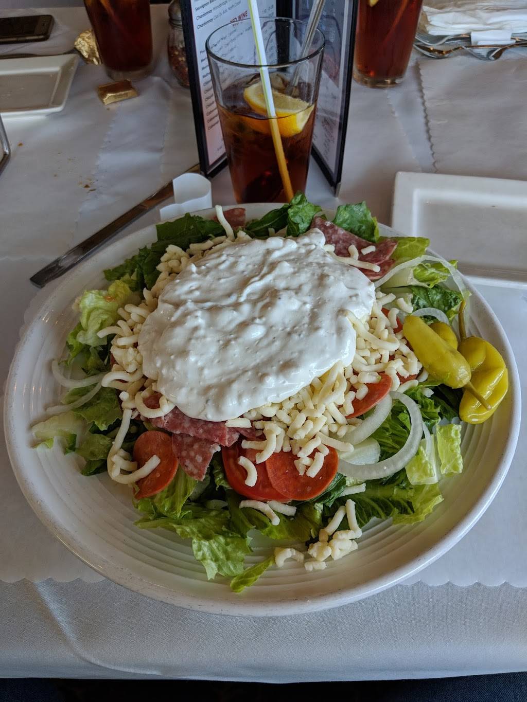 Chi-Chis Pizza | restaurant | 27117 Sierra Hwy, Canyon Country, CA 91351, USA | 6612524405 OR +1 661-252-4405