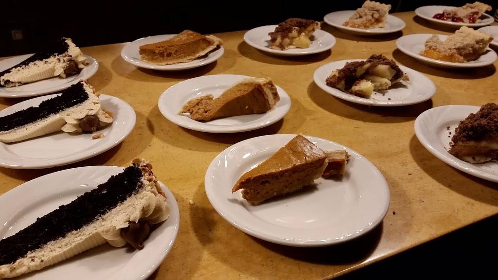 Millers Smorgasbord Restaurant | restaurant | 2811 Lincoln Hwy E, Ronks, PA 17572, USA | 7176876621 OR +1 717-687-6621