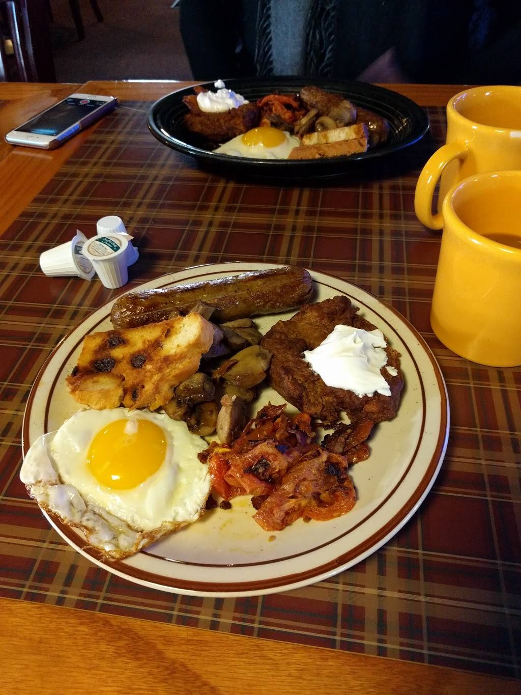 The Hill | restaurant | 415 E Main St, Ephrata, PA 17522, USA | 7177336331 OR +1 717-733-6331