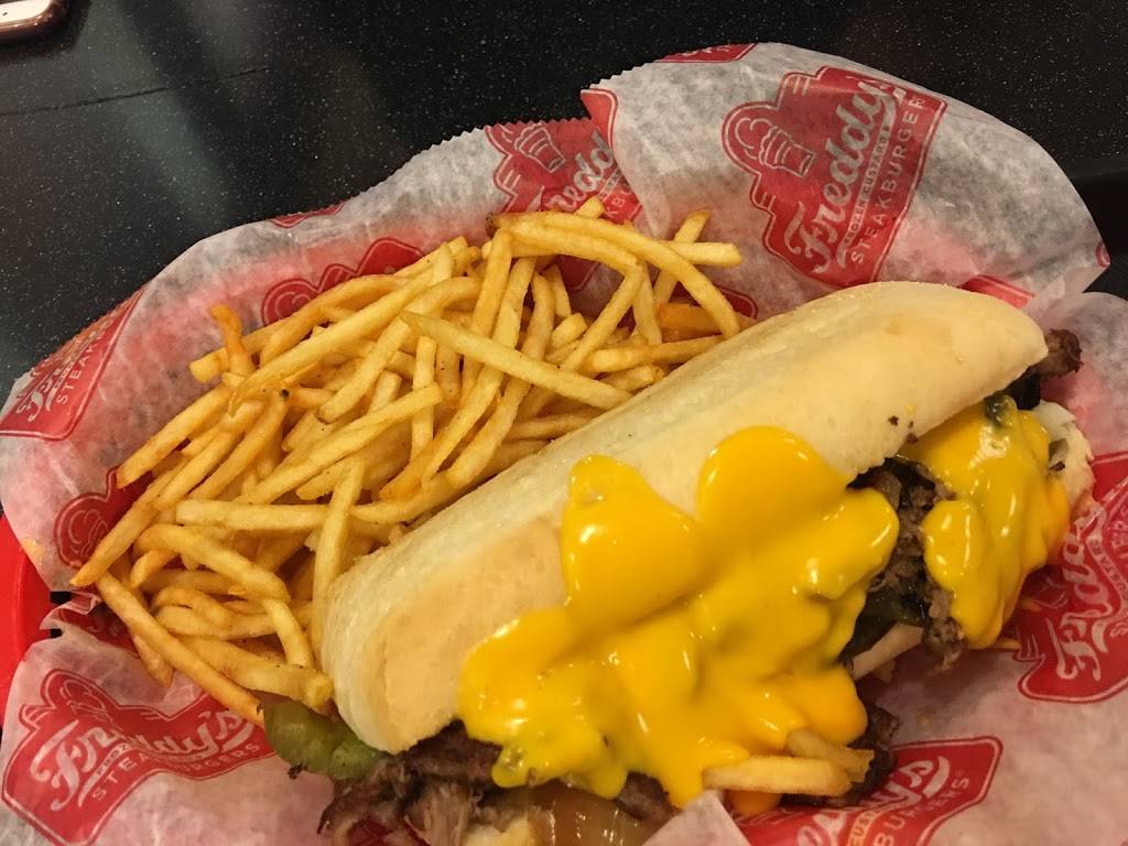 Freddys Frozen Custard & Steakburgers | restaurant | 4929 W Bell Rd, Glendale, AZ 85308, USA | 6028432663 OR +1 602-843-2663