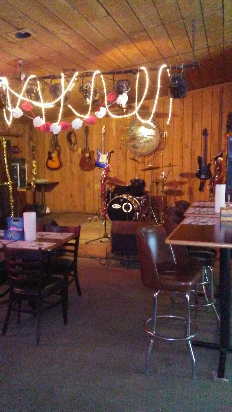 Over The Mountain | restaurant | 6456 Rockton Mountain Hwy, Rockton, PA 15856, USA | 8145835575 OR +1 814-583-5575