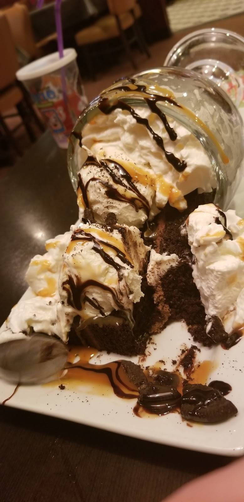 Ruby Tuesday | restaurant | 101 Lehigh Valley Mall, Whitehall, PA 18052, USA | 6102647787 OR +1 610-264-7787