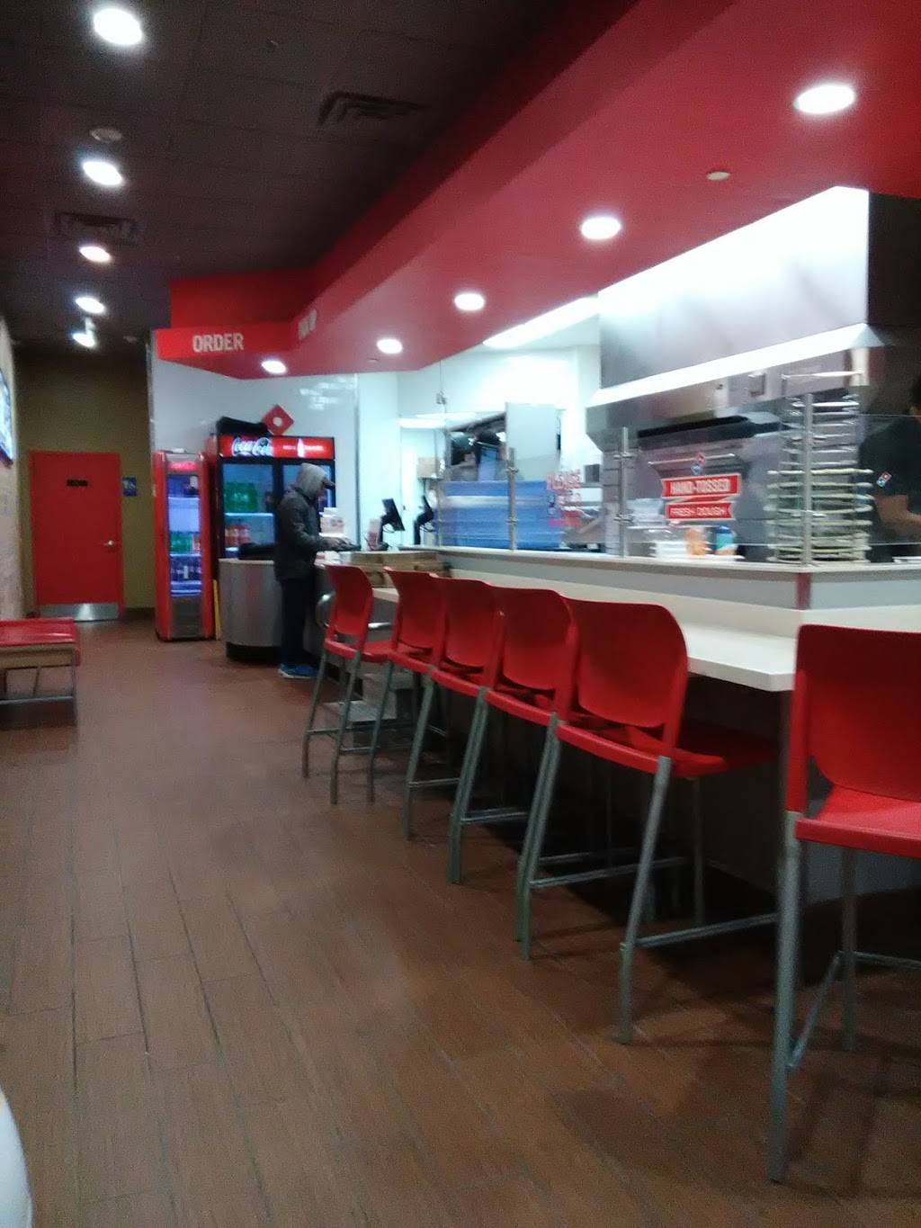 Dominos Pizza | meal delivery | 401 S Market St, Wilmington, DE 19801, USA | 3025241010 OR +1 302-524-1010