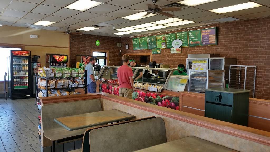 Subway | restaurant | 2181 Katanna Dr, Kokomo, IN 46902, USA | 7654536708 OR +1 765-453-6708