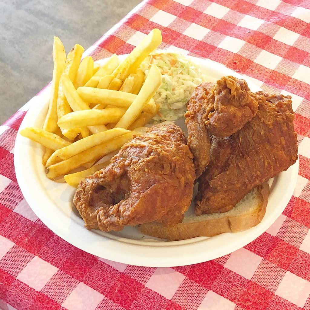 Guss World Famous Fried Chicken | restaurant | 509 S Glenoaks Blvd, Burbank, CA 91502, USA | 7472313990 OR +1 747-231-3990