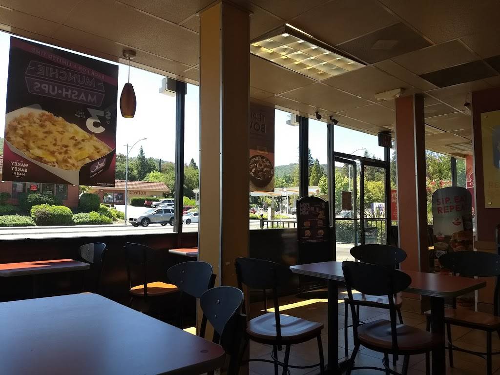 Jack in the Box | restaurant | 301 Enfrente Rd, Novato, CA 94949, USA | 4158838196 OR +1 415-883-8196