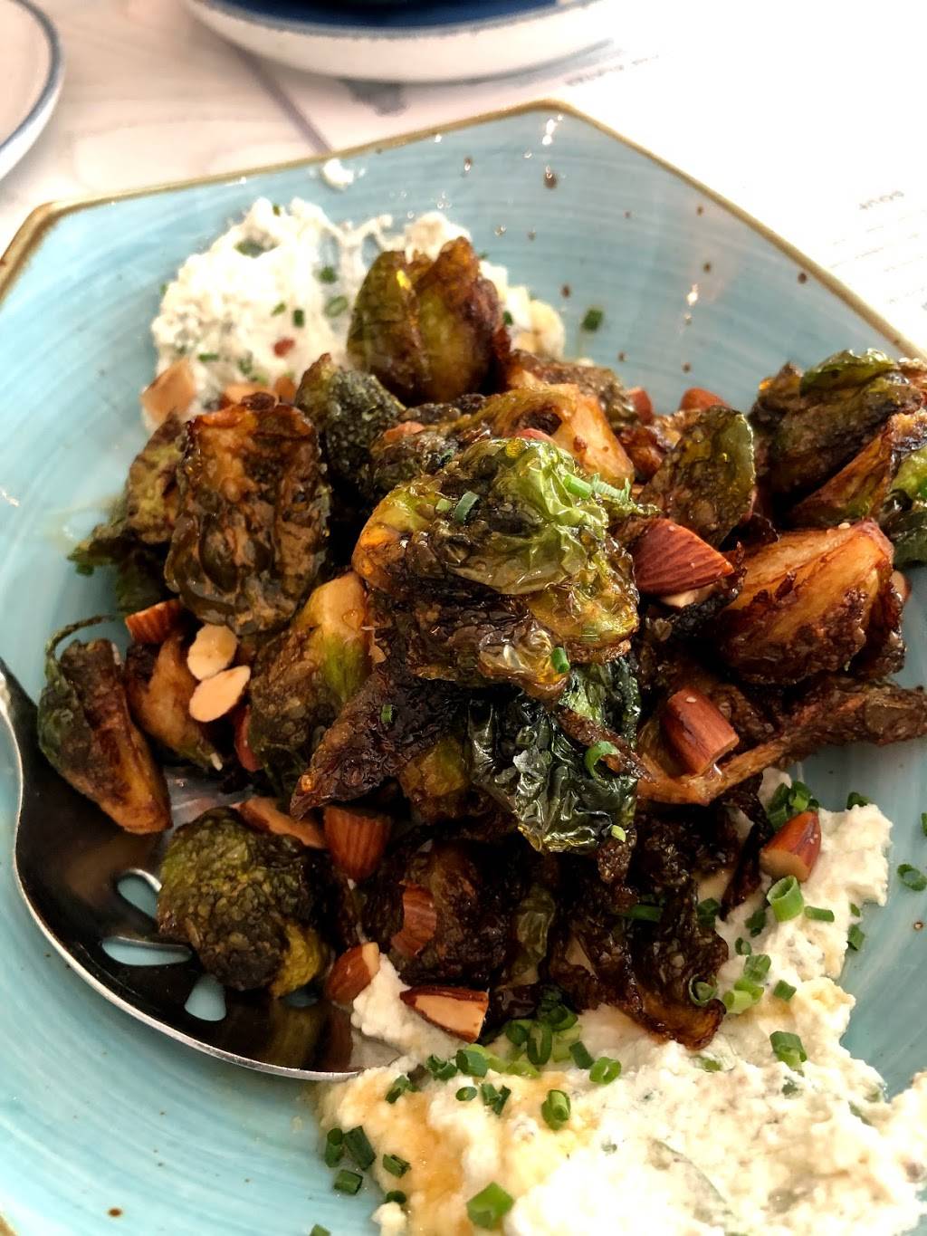 The Hampton Social | restaurant | 9114 Strada Pl, Naples, FL 34108, USA | 2392022038 OR +1 239-202-2038