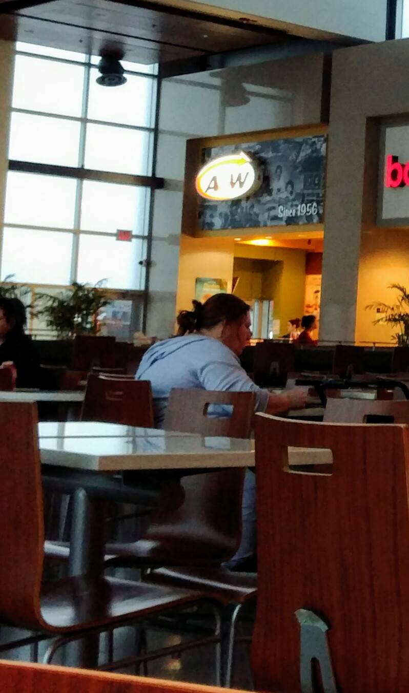 A&W Canada | restaurant | 1275 Barton St E, Hamilton, ON L8H 2V4, Canada | 2893894746 OR +1 289-389-4746