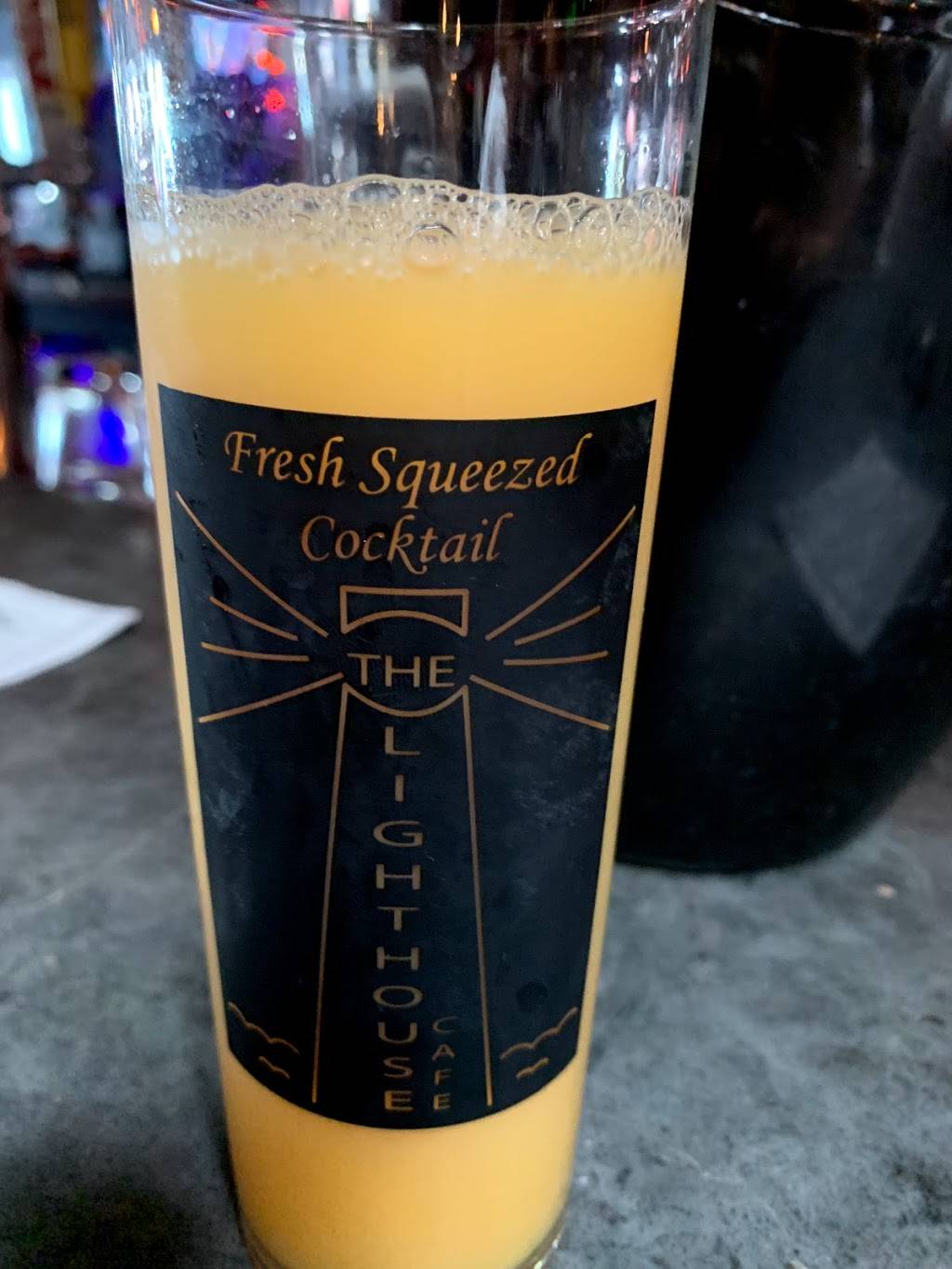 The Lighthouse Cafe | cafe | 30 Pier Ave, Hermosa Beach, CA 90254, USA | 3103769833 OR +1 310-376-9833