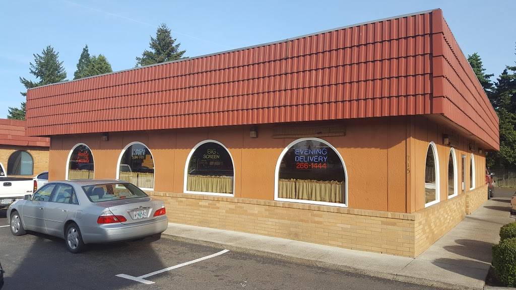 Fultanos Pizza | restaurant | 715 SE 1st Ave, Canby, OR 97013, USA | 5032661444 OR +1 503-266-1444